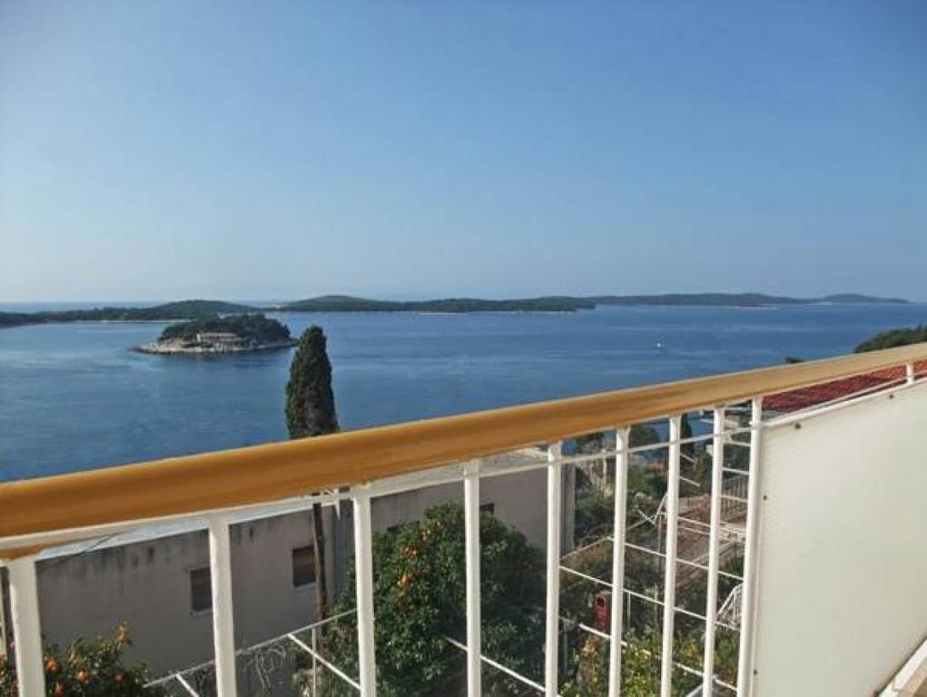 Rooms Vinka Tudor Χβαρ Εξωτερικό φωτογραφία